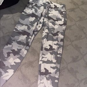 joggers sweats